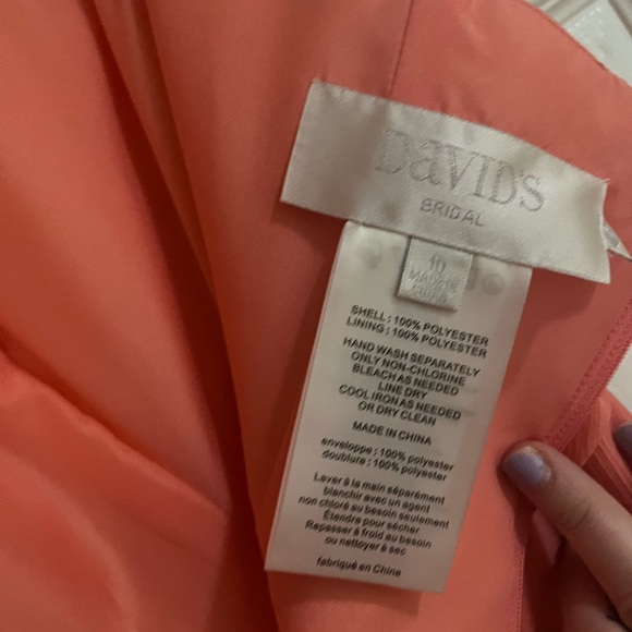 Formal dress - Picture 3 of 3